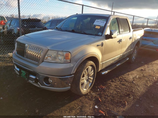 2006 LINCOLN MARK LT 5LTPW18526FJ21604 Photo 1