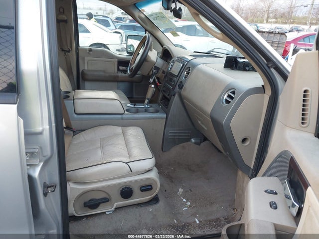 2006 LINCOLN MARK LT 5LTPW18526FJ21604 Photo 4