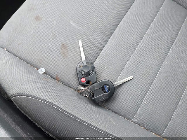 1FMCU0F79HUB72260 Ford ESCAPE S