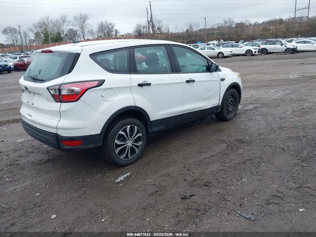 1FMCU0F79HUB72260 Ford ESCAPE S