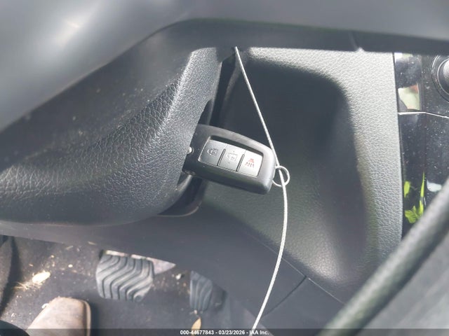 44677843 :رقم المزاد ، 5N1AT2MTXKC786978 vin ، 2019 Nissan Rogue S مزاد بيع