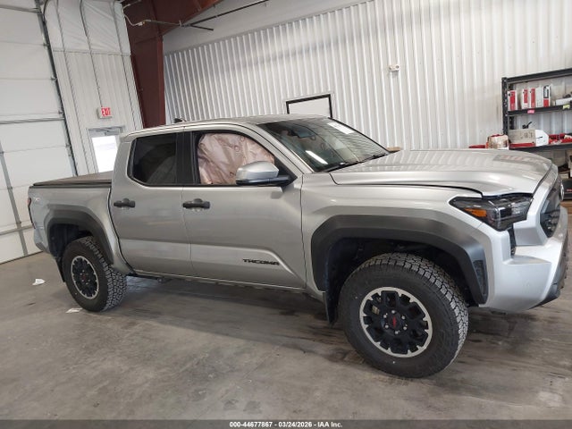 3TMLB5JN3RM054241 Toyota Tacoma Trd Off Road