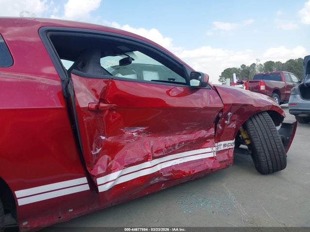 2014 Ford Shelby Gt500 მანქანა იყიდება აუქციონზე, vin: 1ZVBP8JZ1E5263881, აუქციონის ნომერი: 44677894