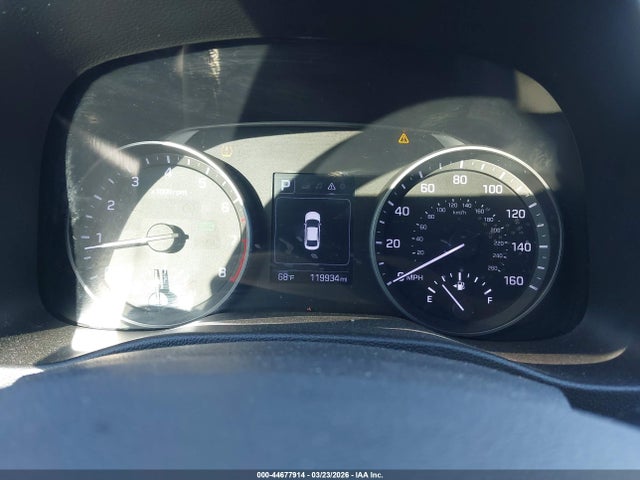 5NPD84LF3JH298310 Hyundai ELANTRA SEL