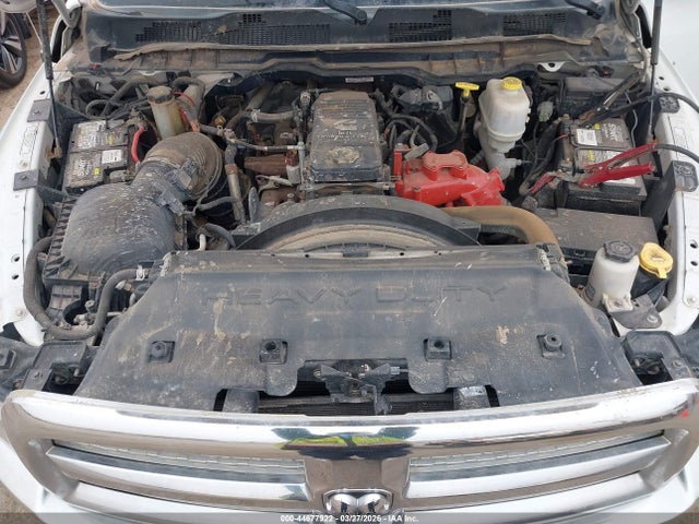 44677922 :رقم المزاد ، 3C7WRNFLXFG640366 vin ، 2015 Ram 5500 Chassis Tradesman/slt/laramie مزاد بيع