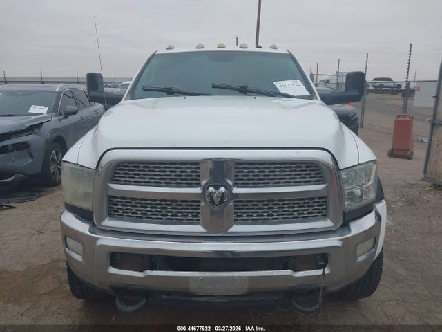 44677922 :رقم المزاد ، 3C7WRNFLXFG640366 vin ، 2015 Ram 5500 Chassis Tradesman/slt/laramie مزاد بيع