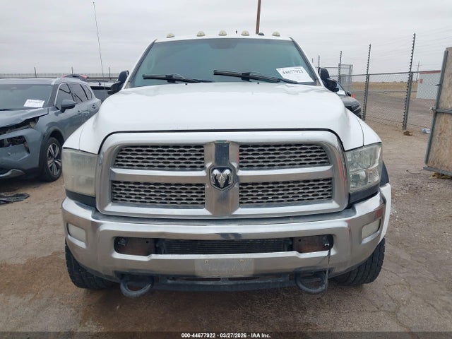 44677922 :رقم المزاد ، 3C7WRNFLXFG640366 vin ، 2015 Ram 5500 Chassis Tradesman/slt/laramie مزاد بيع