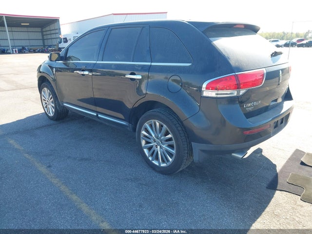 2012 LINCOLN MKX 2LMDJ8JK7CBL08539 Photo 2