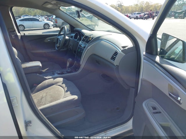 2012 CHEVROLET TRAVERSE 1GNKRFED8CJ162140 Photo 4