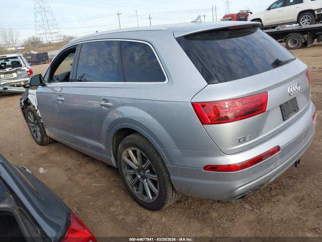2018 AUDI Q7 WA1LAAF72JD046714 Photo 2