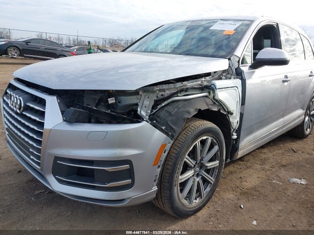 2018 AUDI Q7 WA1LAAF72JD046714 Photo 5