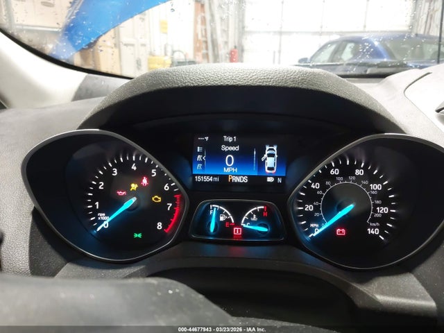 1FMCU0J90HUA51934 Ford Escape Titanium