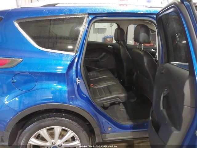 1FMCU0J90HUA51934 Ford Escape Titanium