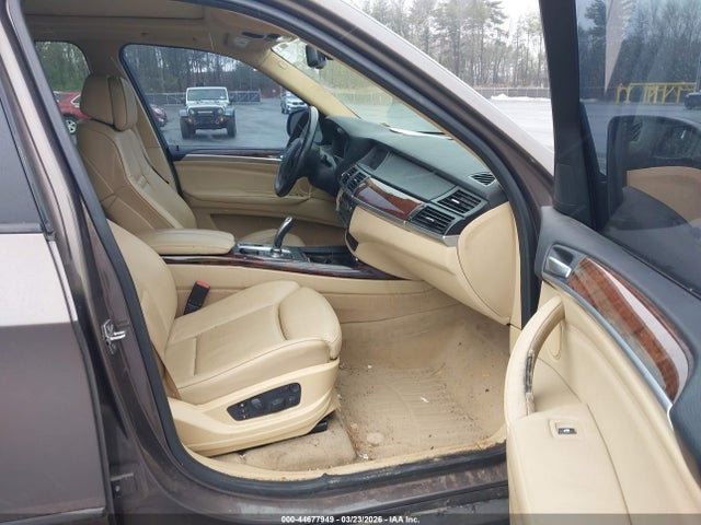 44677949 :رقم المزاد ، 5UXZW0C54BL657185 vin ، 2011 Bmw X5 Xdrive35d مزاد بيع