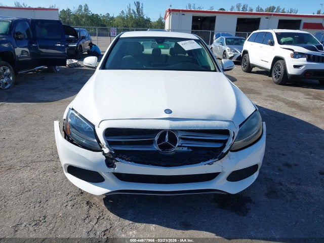 2016 MERCEDES-BENZ C 300 55SWF4JB5GU105160 Photo 5