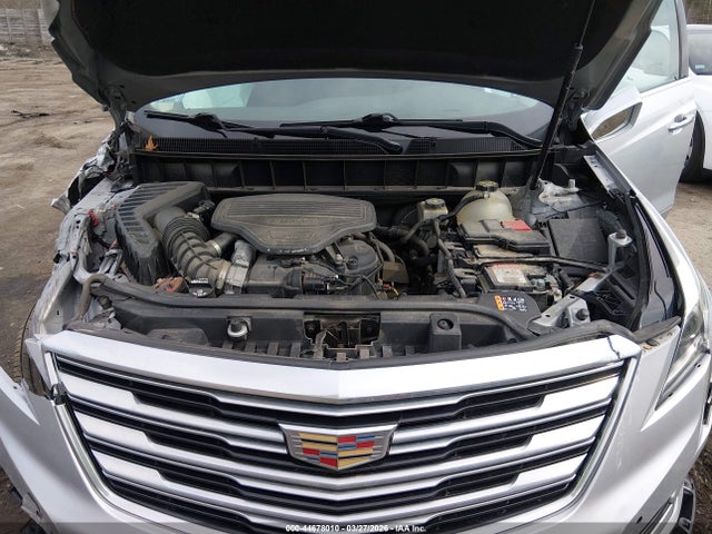 1GYKNDRS8HZ148159 Cadillac XT5 LUXURY