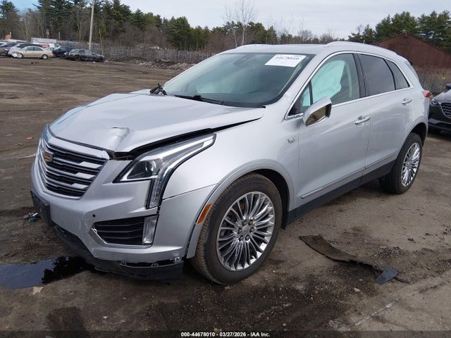 1GYKNDRS8HZ148159 Cadillac XT5 LUXURY
