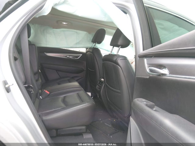 1GYKNDRS8HZ148159 Cadillac XT5 LUXURY
