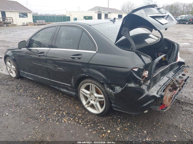 44678031 :رقم المزاد ، WDDGF56X19R057353 vin ، 2009 Mercedes-benz C 350 Sport مزاد بيع