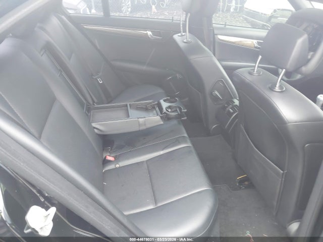 44678031 :رقم المزاد ، WDDGF56X19R057353 vin ، 2009 Mercedes-benz C 350 Sport مزاد بيع