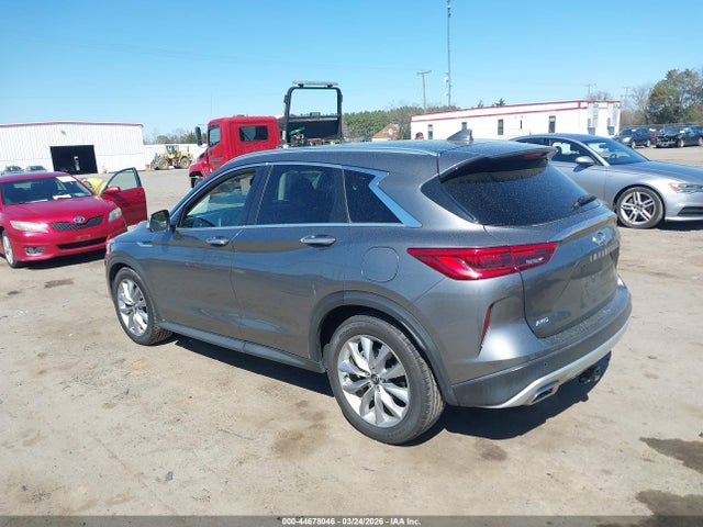 2020 INFINITI QX50 3PCAJ5M3XLF101524 Photo 2
