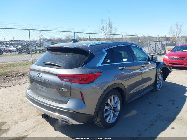 2020 INFINITI QX50 3PCAJ5M3XLF101524 Photo 3