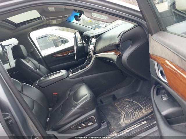 44678047 :رقم المزاد ، 1GYS4HKJ3LR305858 vin ، 2020 Cadillac Escalade Esv 4wd Luxury مزاد بيع