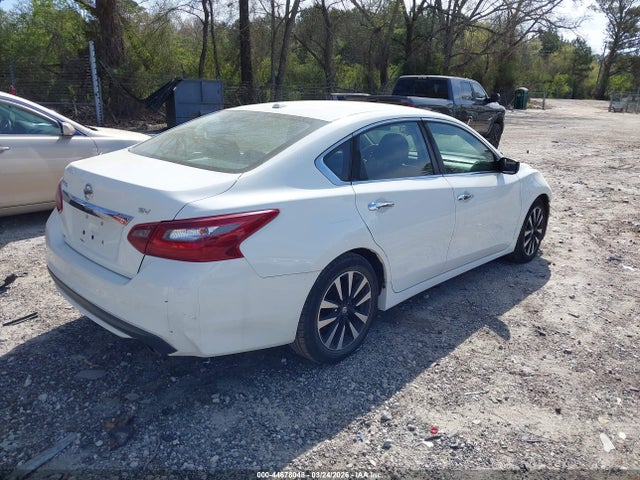 1N4AL3AP2JC216513 Nissan Altima 2.5 Sv