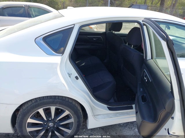 1N4AL3AP2JC216513 Nissan Altima 2.5 Sv