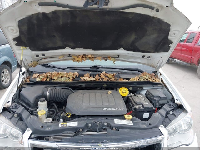 Продаж на аукціоні авто 2016 Chrysler Town & Country Touring, vin: 2C4RC1BGXGR290326, номер лоту: 44678081