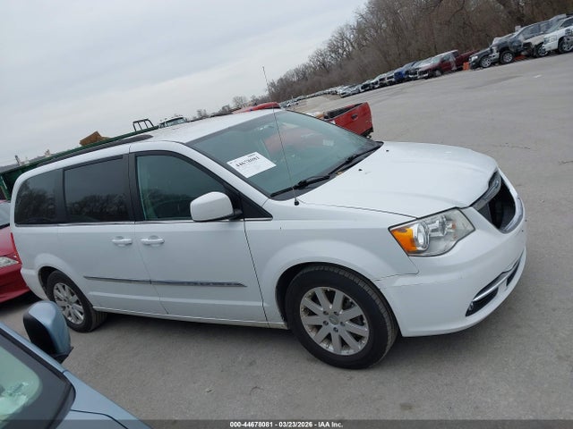 Продаж на аукціоні авто 2016 Chrysler Town & Country Touring, vin: 2C4RC1BGXGR290326, номер лоту: 44678081