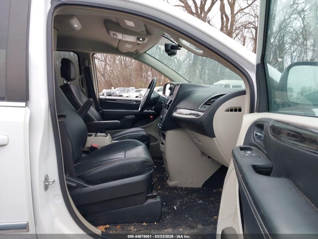 Продаж на аукціоні авто 2016 Chrysler Town & Country Touring, vin: 2C4RC1BGXGR290326, номер лоту: 44678081
