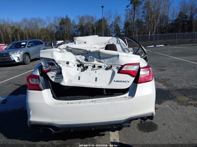 2018 Subaru Legacy 2.5i მანქანა იყიდება აუქციონზე, vin: 4S3BNAA67J3015453, აუქციონის ნომერი: 44678118