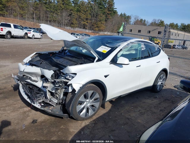 2023 Tesla Model Y Awd/long Range Dual Motor All-wheel Drive მანქანა იყიდება აუქციონზე, vin: 7SAYGAEE8PF589211, აუქციონის ნომერი: 44678141
