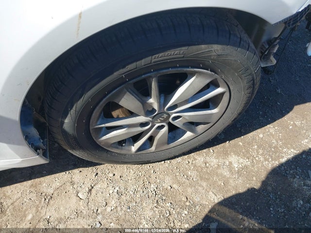 2018 Kia Optima Lx მანქანა იყიდება აუქციონზე, vin: 5XXGT4L34JG204318, აუქციონის ნომერი: 44678146