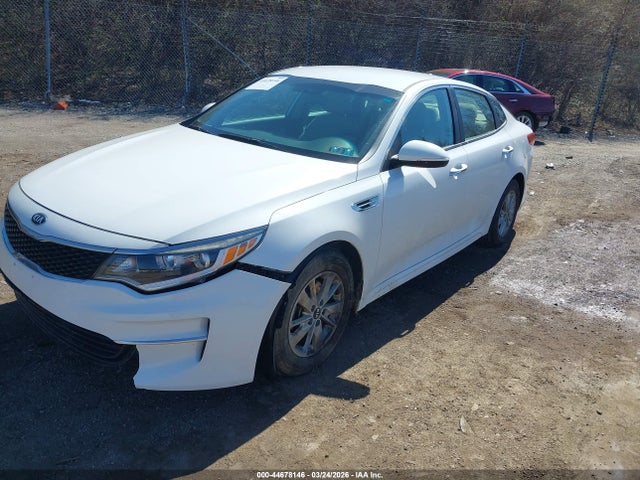 2018 Kia Optima Lx მანქანა იყიდება აუქციონზე, vin: 5XXGT4L34JG204318, აუქციონის ნომერი: 44678146