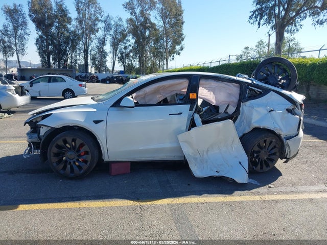 Auction sale of the 2024 Tesla Model Y Performance Dual Motor All-wheel Drive, vin: 7SAYGDEF1RF085385, lot number: 44678148