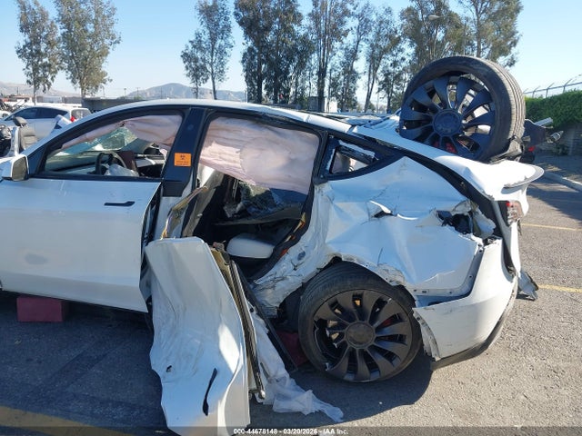 Auction sale of the 2024 Tesla Model Y Performance Dual Motor All-wheel Drive, vin: 7SAYGDEF1RF085385, lot number: 44678148