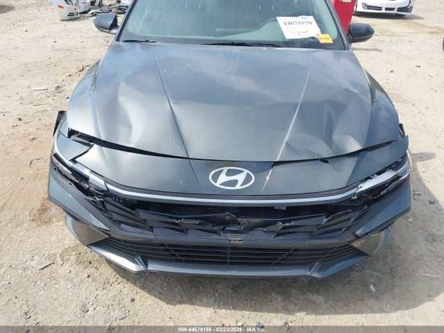 2025 Hyundai Elantra Sel Sport მანქანა იყიდება აუქციონზე, vin: KMHLM4DG9SU048295, აუქციონის ნომერი: 44678150