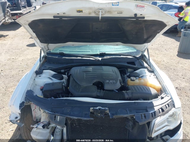 Продажа на аукционе авто 2014 Chrysler 300, vin: 2C3CCAAG9EH138861, номер лота: 44678220