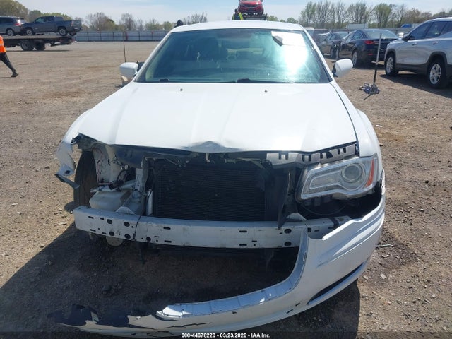 Продажа на аукционе авто 2014 Chrysler 300, vin: 2C3CCAAG9EH138861, номер лота: 44678220