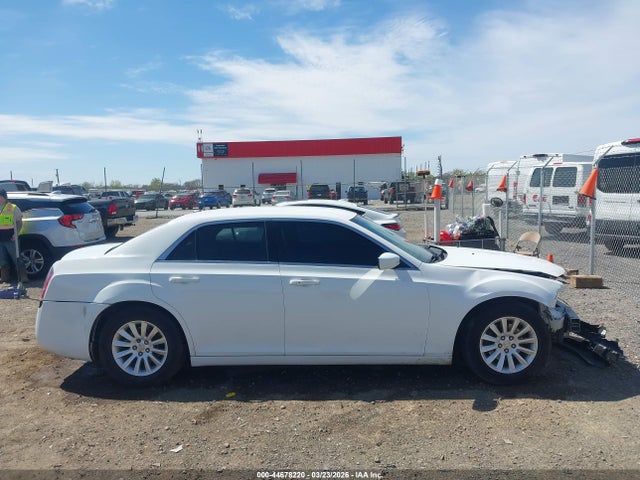 Продажа на аукционе авто 2014 Chrysler 300, vin: 2C3CCAAG9EH138861, номер лота: 44678220