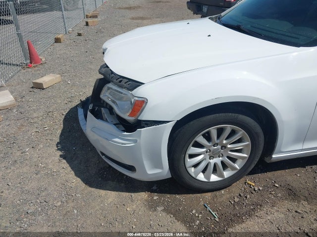 Продажа на аукционе авто 2014 Chrysler 300, vin: 2C3CCAAG9EH138861, номер лота: 44678220