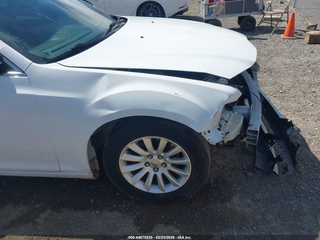 Продажа на аукционе авто 2014 Chrysler 300, vin: 2C3CCAAG9EH138861, номер лота: 44678220