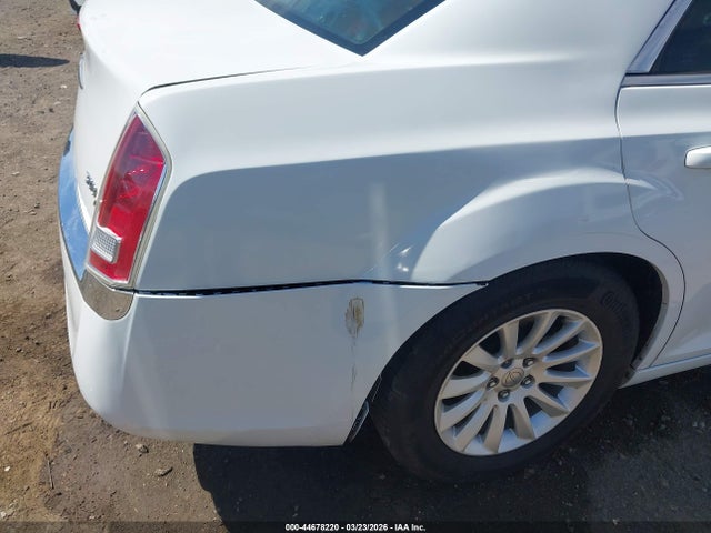 Продажа на аукционе авто 2014 Chrysler 300, vin: 2C3CCAAG9EH138861, номер лота: 44678220