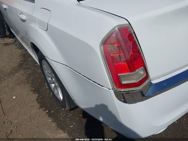 Продажа на аукционе авто 2014 Chrysler 300, vin: 2C3CCAAG9EH138861, номер лота: 44678220