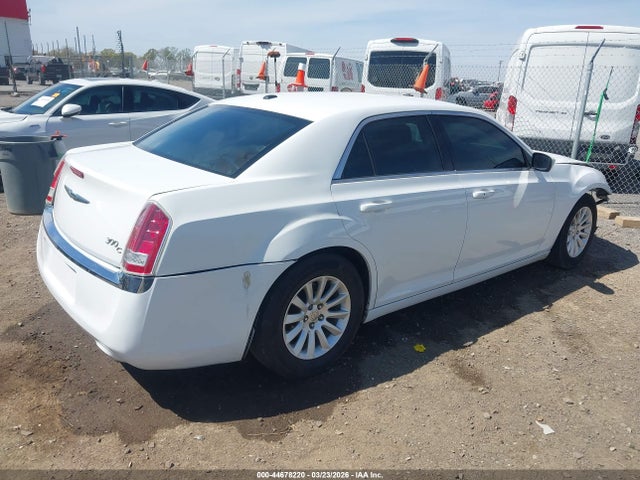 Продажа на аукционе авто 2014 Chrysler 300, vin: 2C3CCAAG9EH138861, номер лота: 44678220