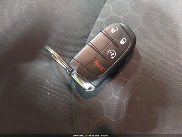 44678222 :رقم المزاد ، 3C4NJDAB0JT248859 vin ، 2018 Jeep Compass Sport 4x4 مزاد بيع