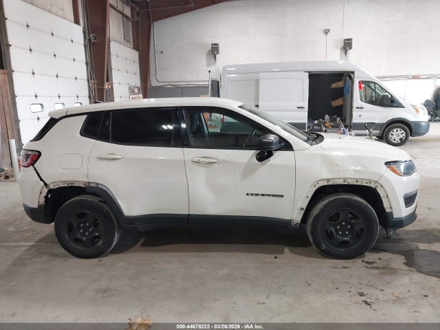 44678222 :رقم المزاد ، 3C4NJDAB0JT248859 vin ، 2018 Jeep Compass Sport 4x4 مزاد بيع