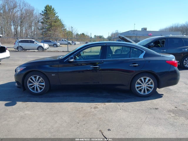 Продажа на аукционе авто 2017 Infiniti Q50 3.0t Premium, vin: JN1EV7AR7HM831564, номер лота: 44678232